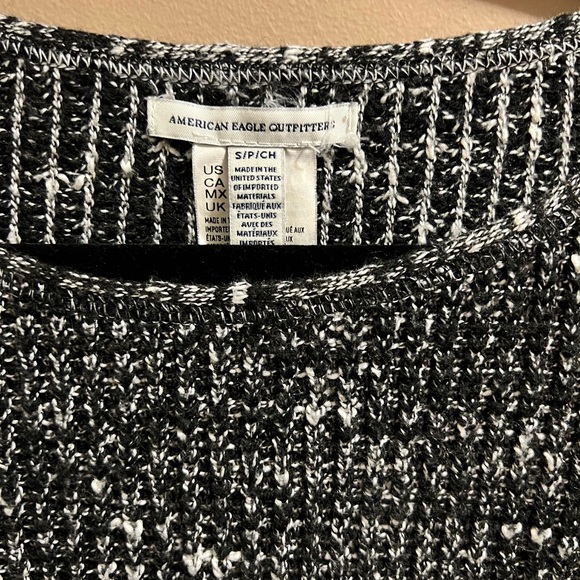 American Eagle Ladies S Black & White Side-Laced Sweater - Picture 2 of 16